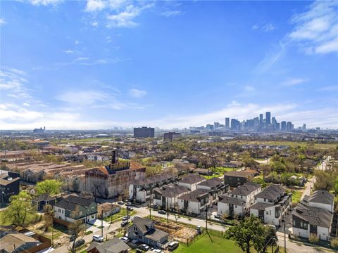 Tiny photo for 4610 Gunter Street, Houston, TX 77020 (MLS # 78243810)