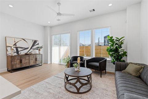 Tiny photo for 4610 Gunter Street, Houston, TX 77020 (MLS # 78243810)