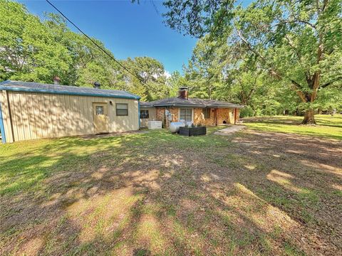 Photo of 390 Cr 1701, Rusk, TX 75654 (MLS # 73971188)