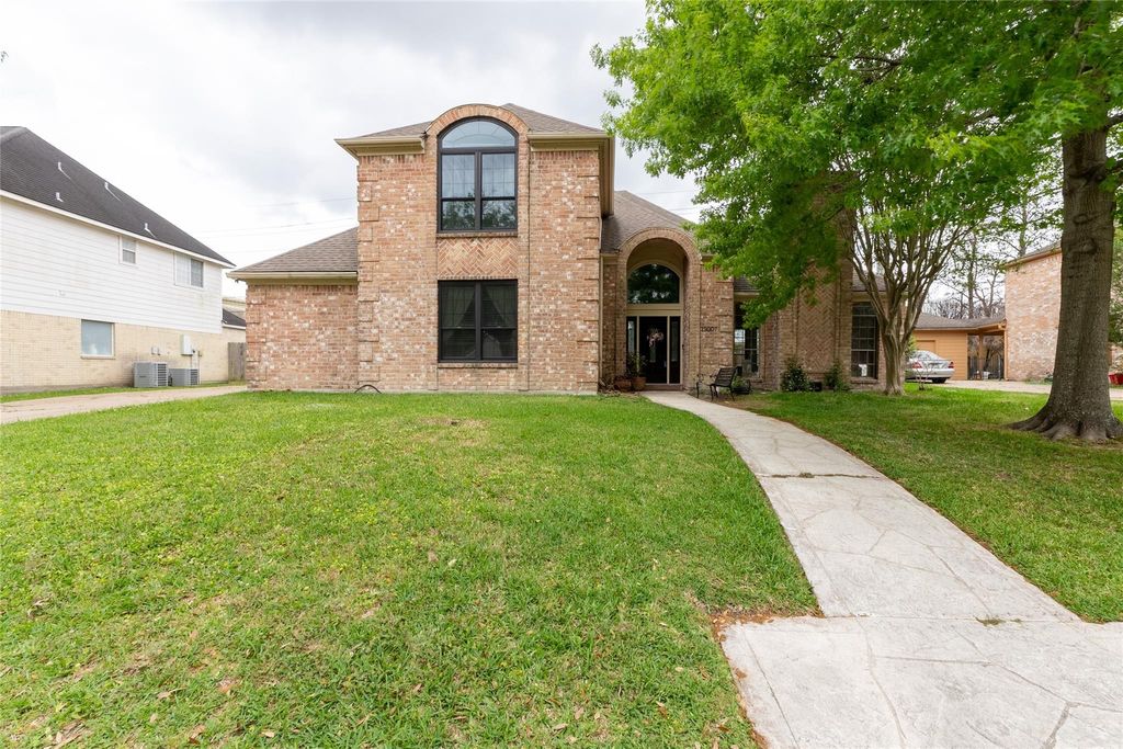 Photo of 19007 Walden Forest Drive, Humble, TX 77346 (MLS # 43293303)