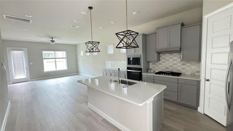 Photo of 3005 Manor Heights Lane, Houston, TX 77063 (MLS # 26710544)