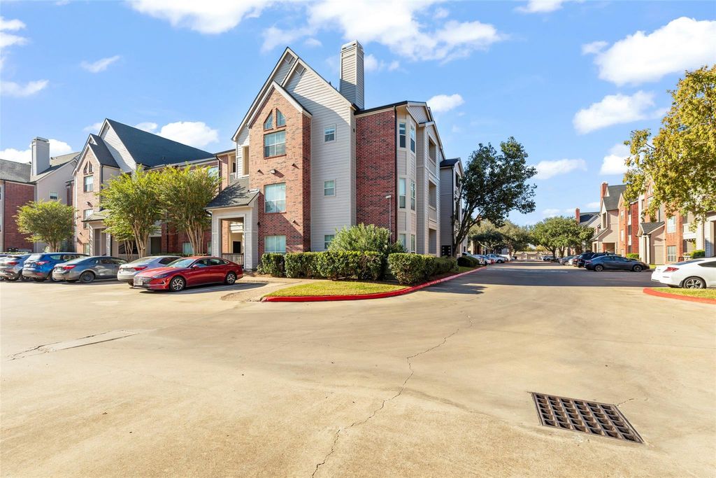 Photo of 1330 Old Spanish Trail #7108, Houston, TX 77054 (MLS # 71475368)