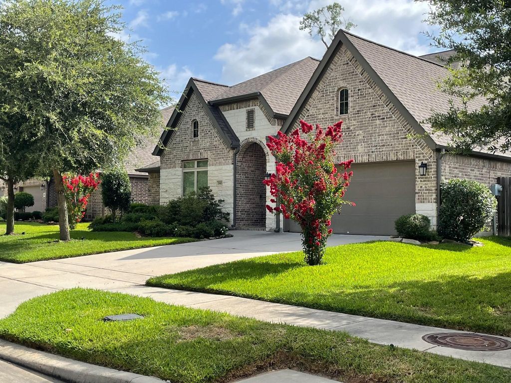 Photo of 18415 Hounds Lake Drive, New Caney, TX 77357 (MLS # 83285112)