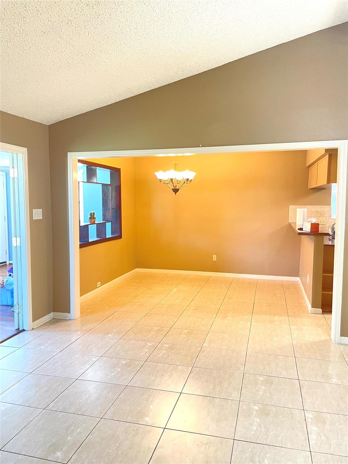 3034 Mosby Drive