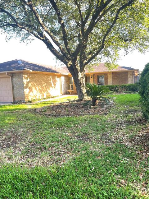 Photo of 3034 Mosby Drive, Sugar Land, TX 77479 (MLS # 91270006)