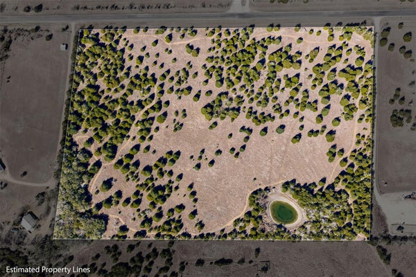ADDRESS PRIVATE, ROUND TOP, TX 78954 - Image a7614c3e6dfcb120aa64c6385ea7e9ae/4147624418