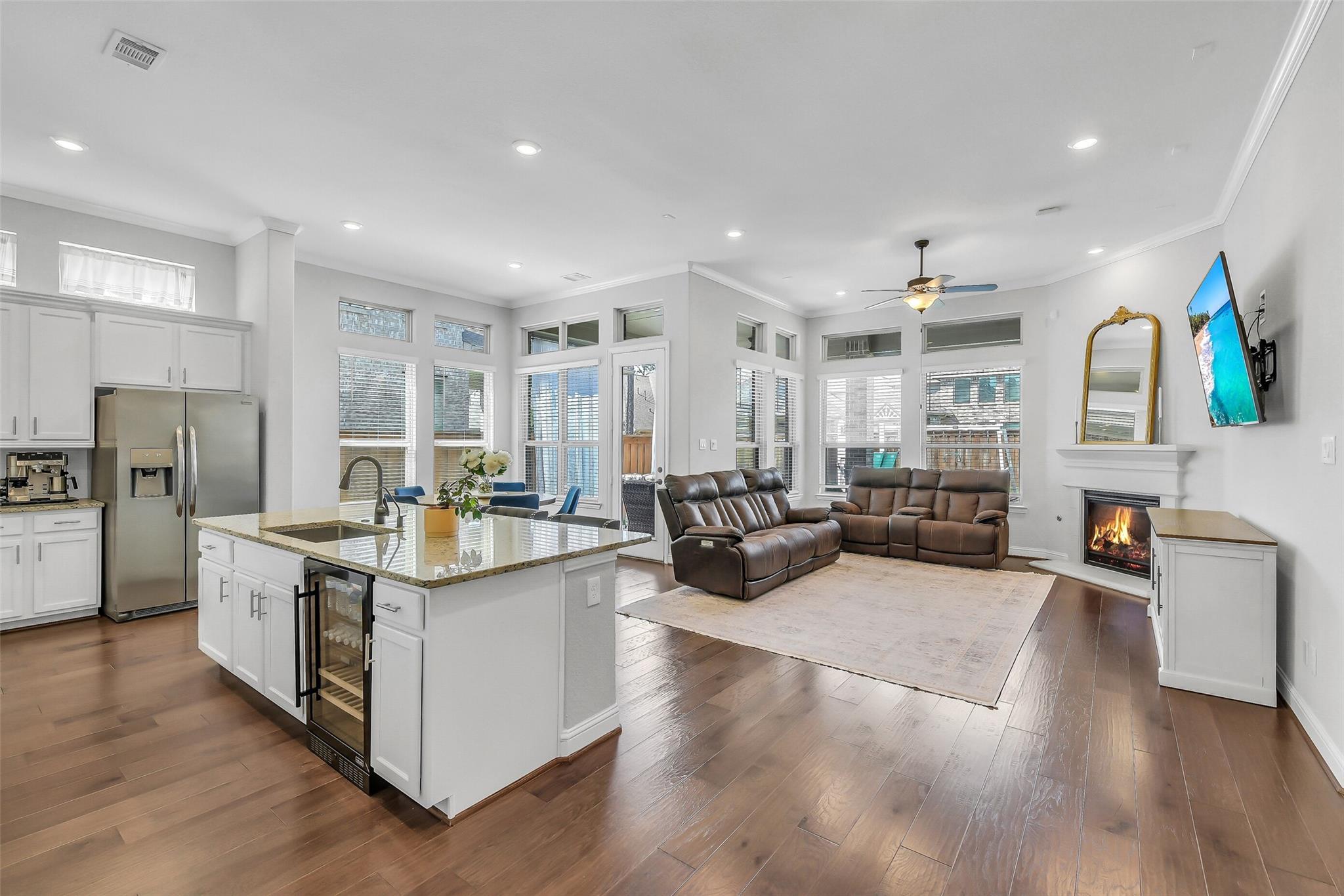 4341 Victoria Pine Drive