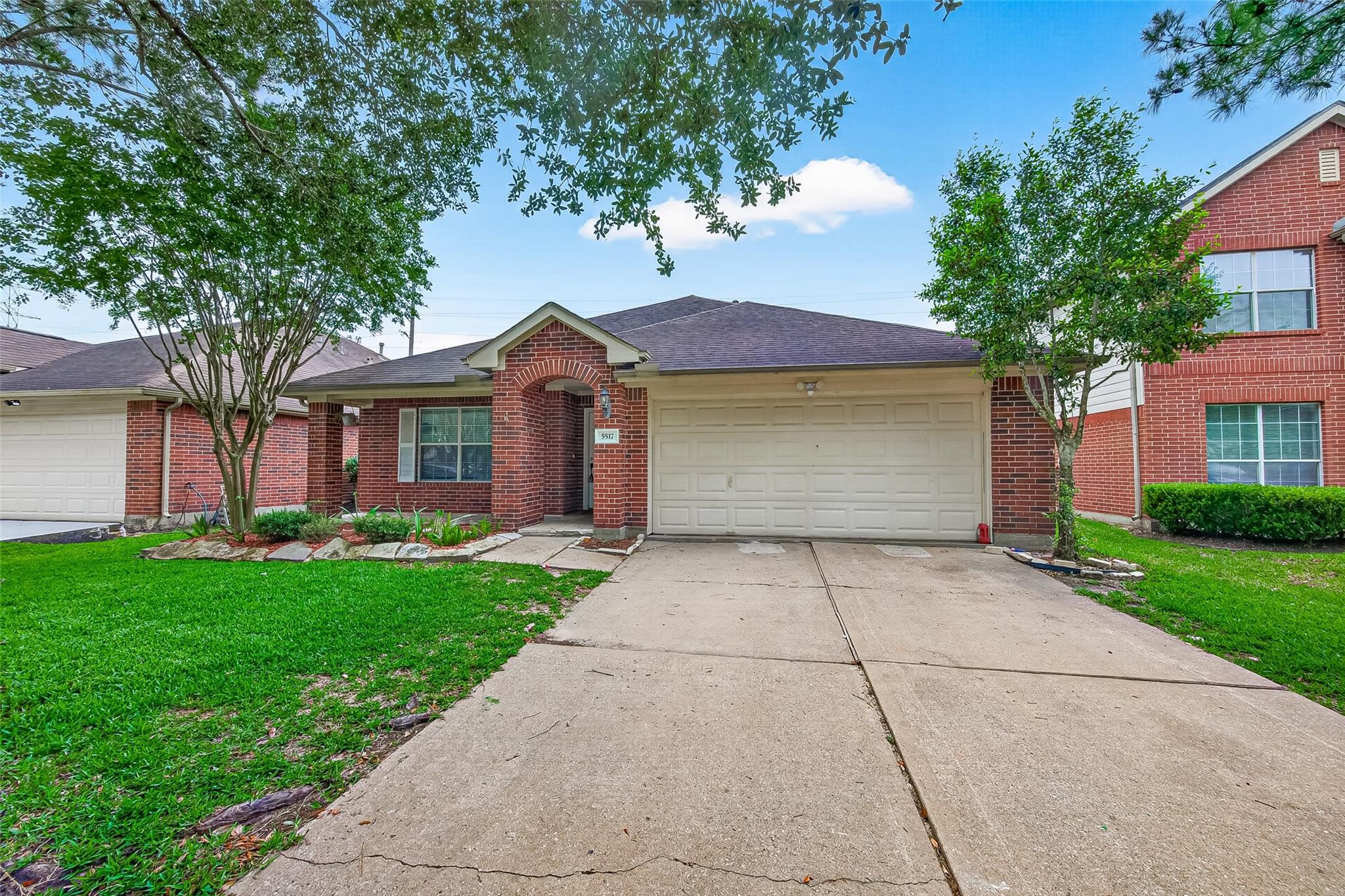 5517 Autumn Ash Lane