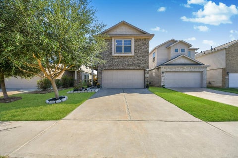 Photo of 14927 Cardiff Cliff Lane, Houston, TX 77053 (MLS # 2781631)