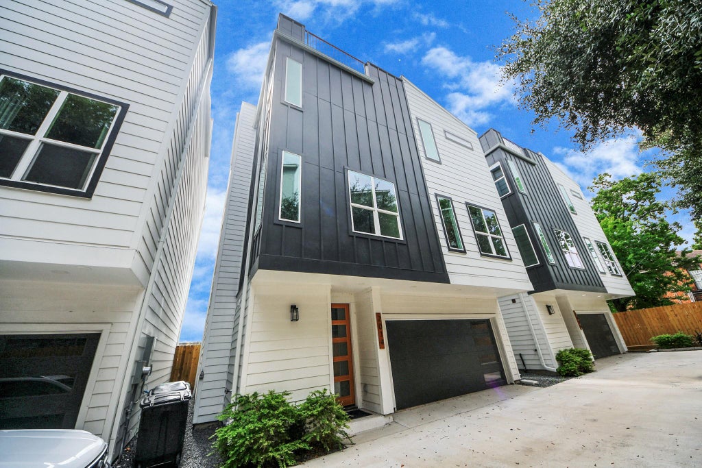 Photo of 2014 Blodgett Street, Houston, TX 77004 (MLS # 10450433)