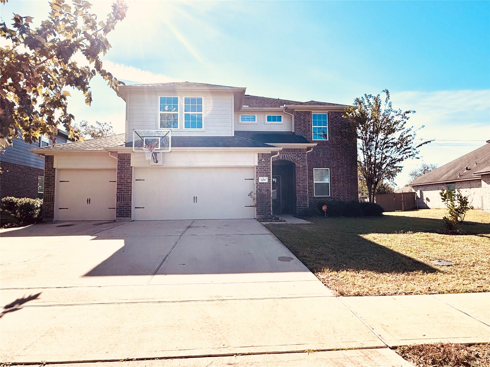 209 Meadow Ridge Way