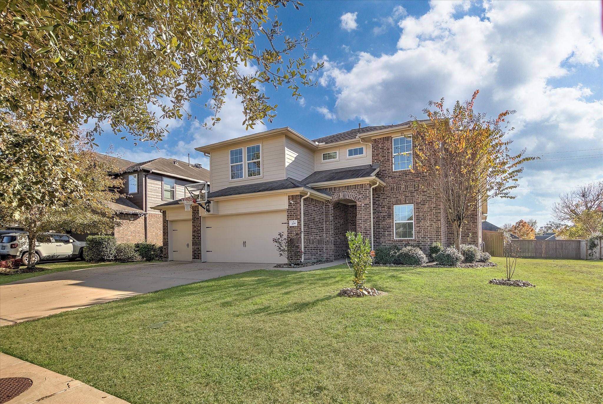 209 Meadow Ridge Way