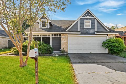 Photo of 12727 Ashford Knoll Drive, Houston, TX 77082 (MLS # 11361085)