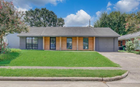 Photo of 4009 Omeara Drive, Houston, TX 77025 (MLS # 44951174)