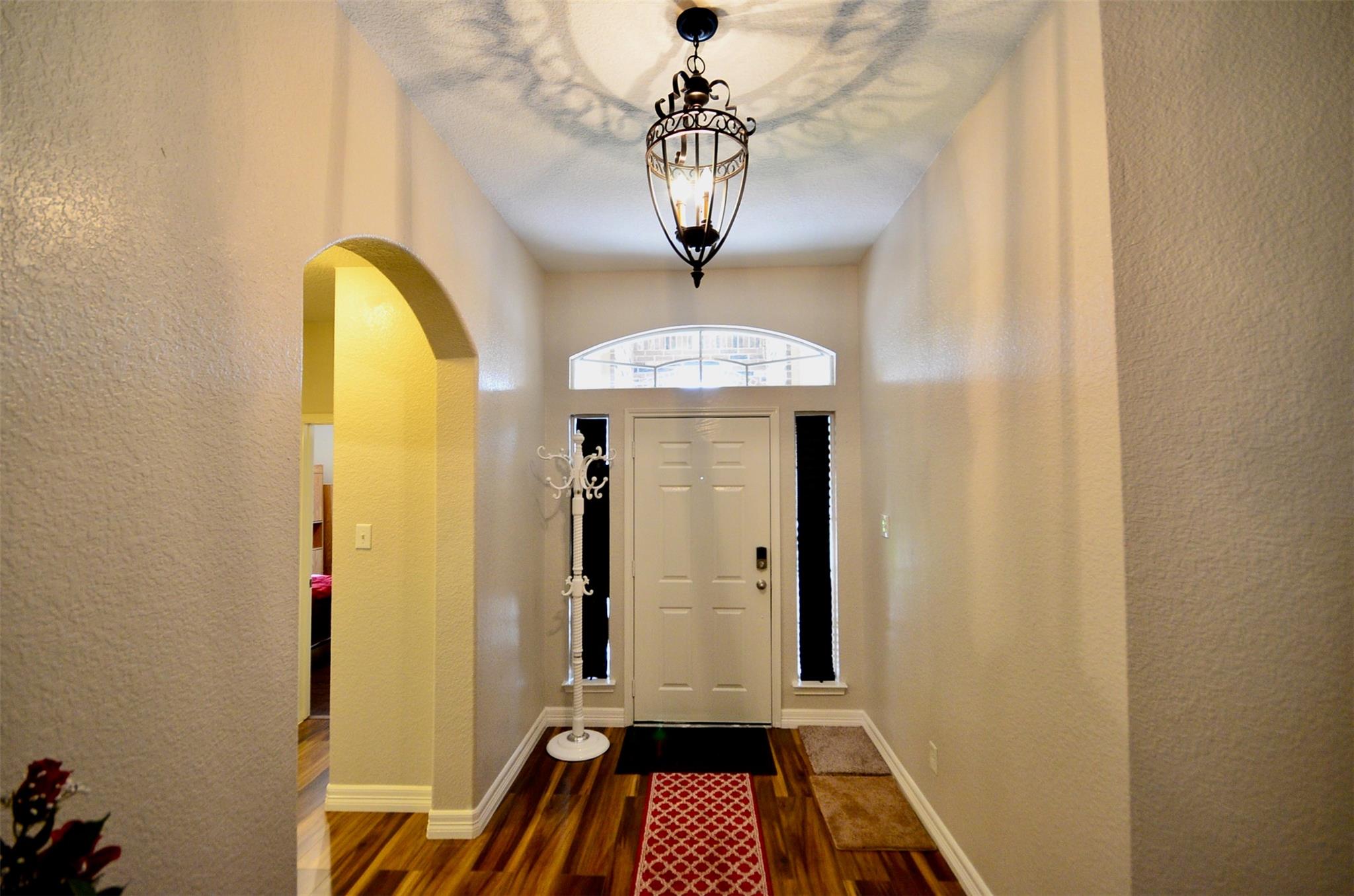 23527 Maple Vista Lane