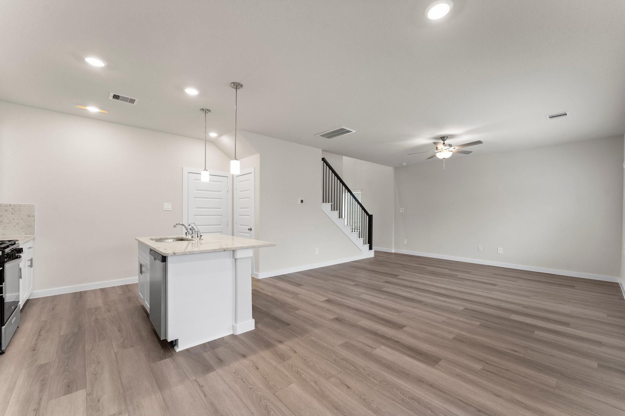 9442 Herons Preserve