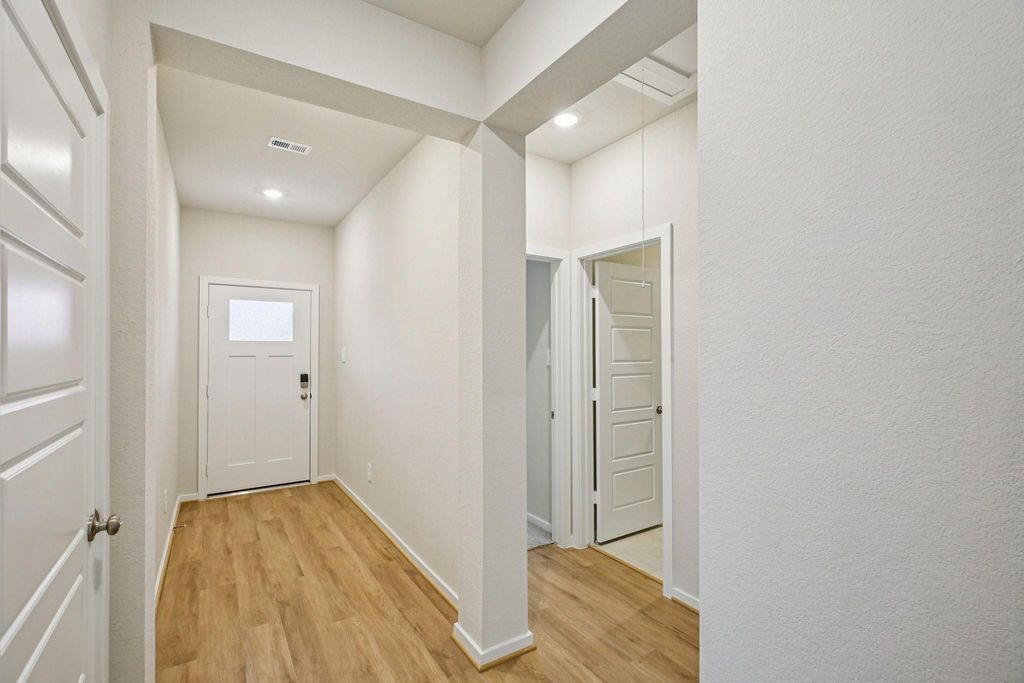 Photo of 29002 Farmhouse Estates Drive, Waller, TX 77484 (MLS # 26971686)