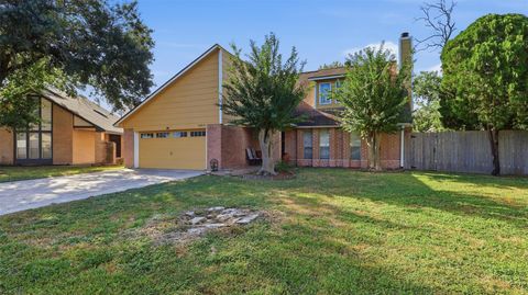 Photo of 14815 Windoak Lane, Houston, TX 77040 (MLS # 31807268)