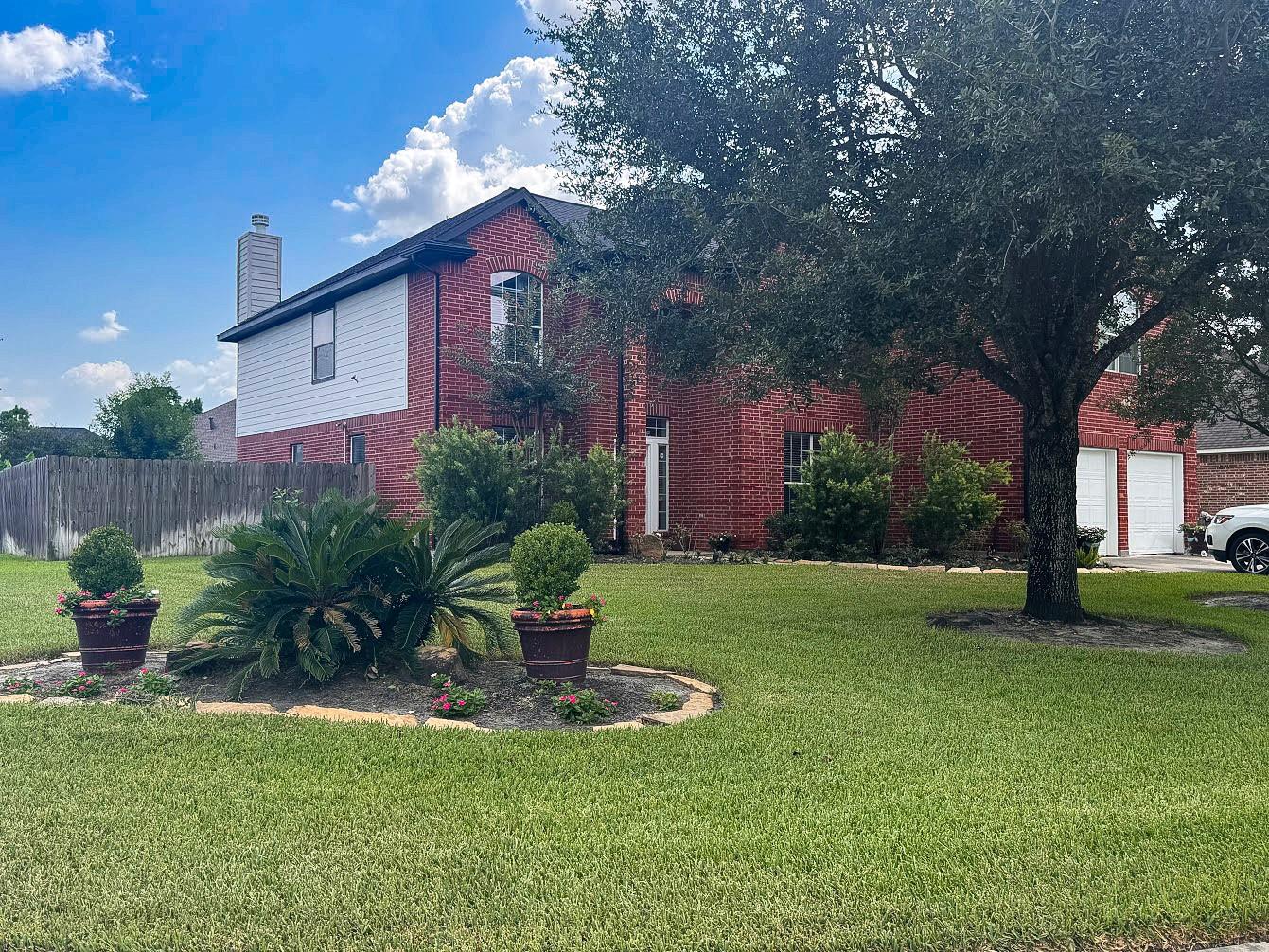 1018 Spring Lakes Haven Drive