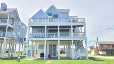 Photo of 21226 Gulf Drive, Galveston, TX 77554 (MLS # 66750097)