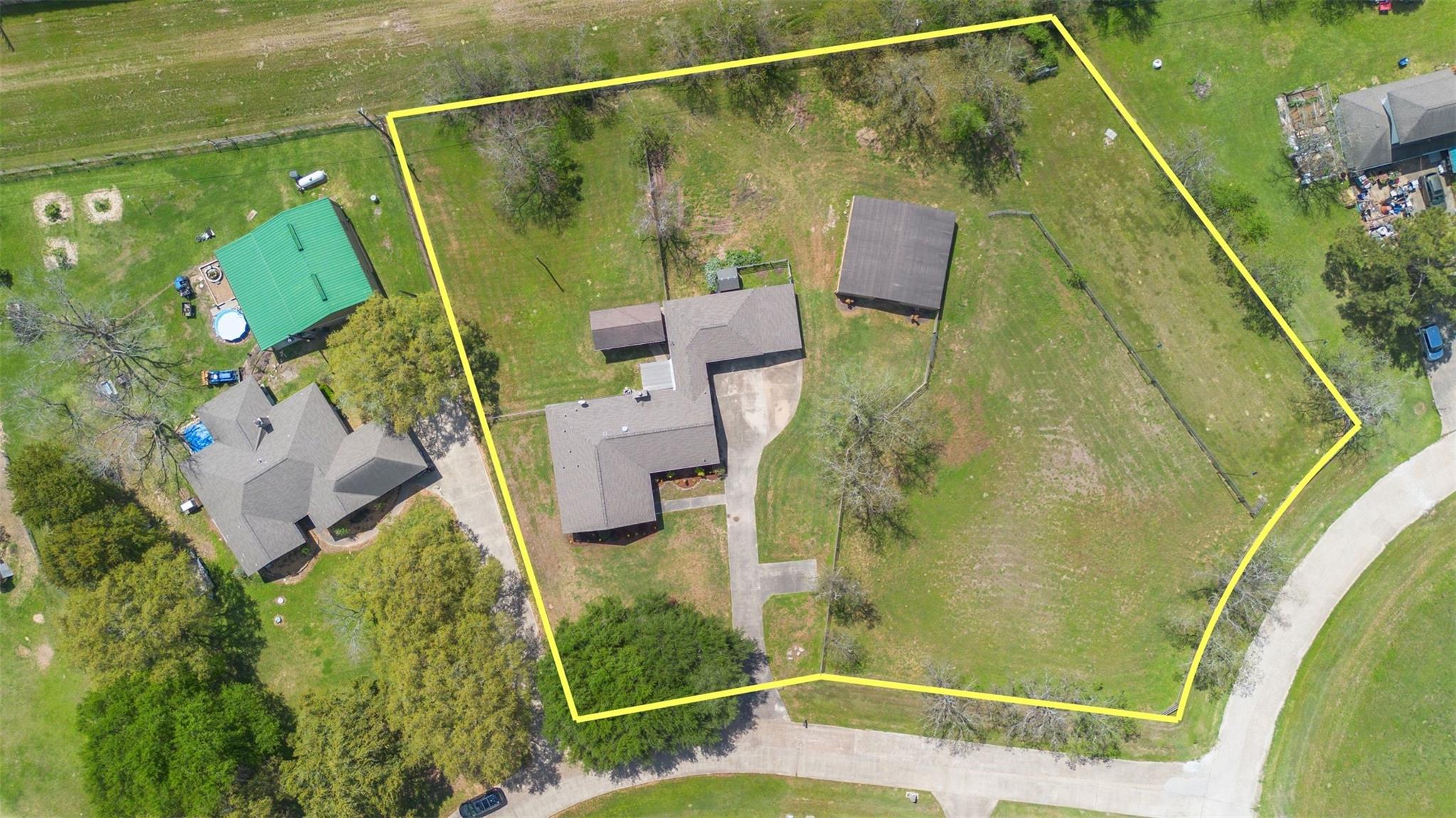 17831 Oak Cluster Court