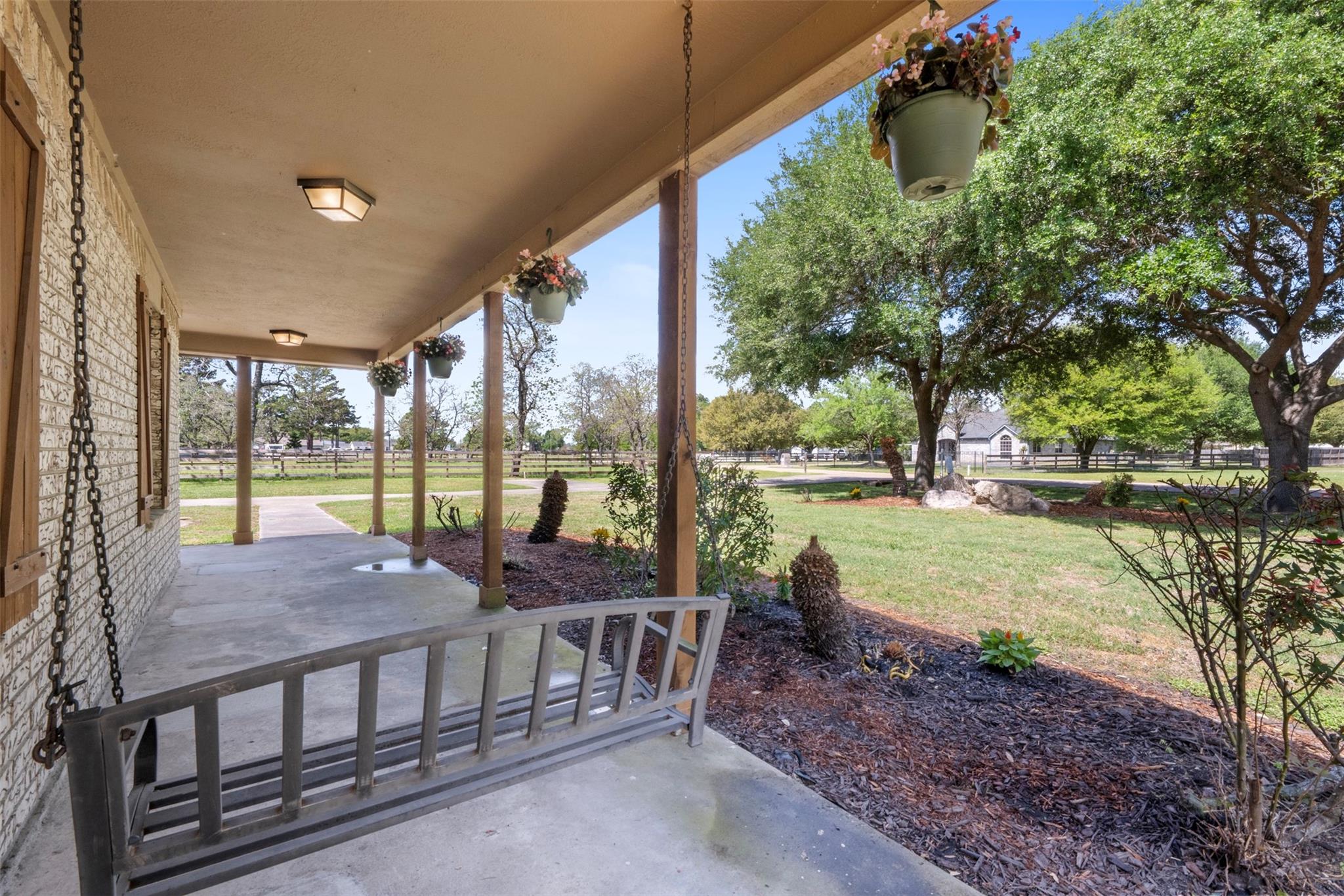 17831 Oak Cluster Court