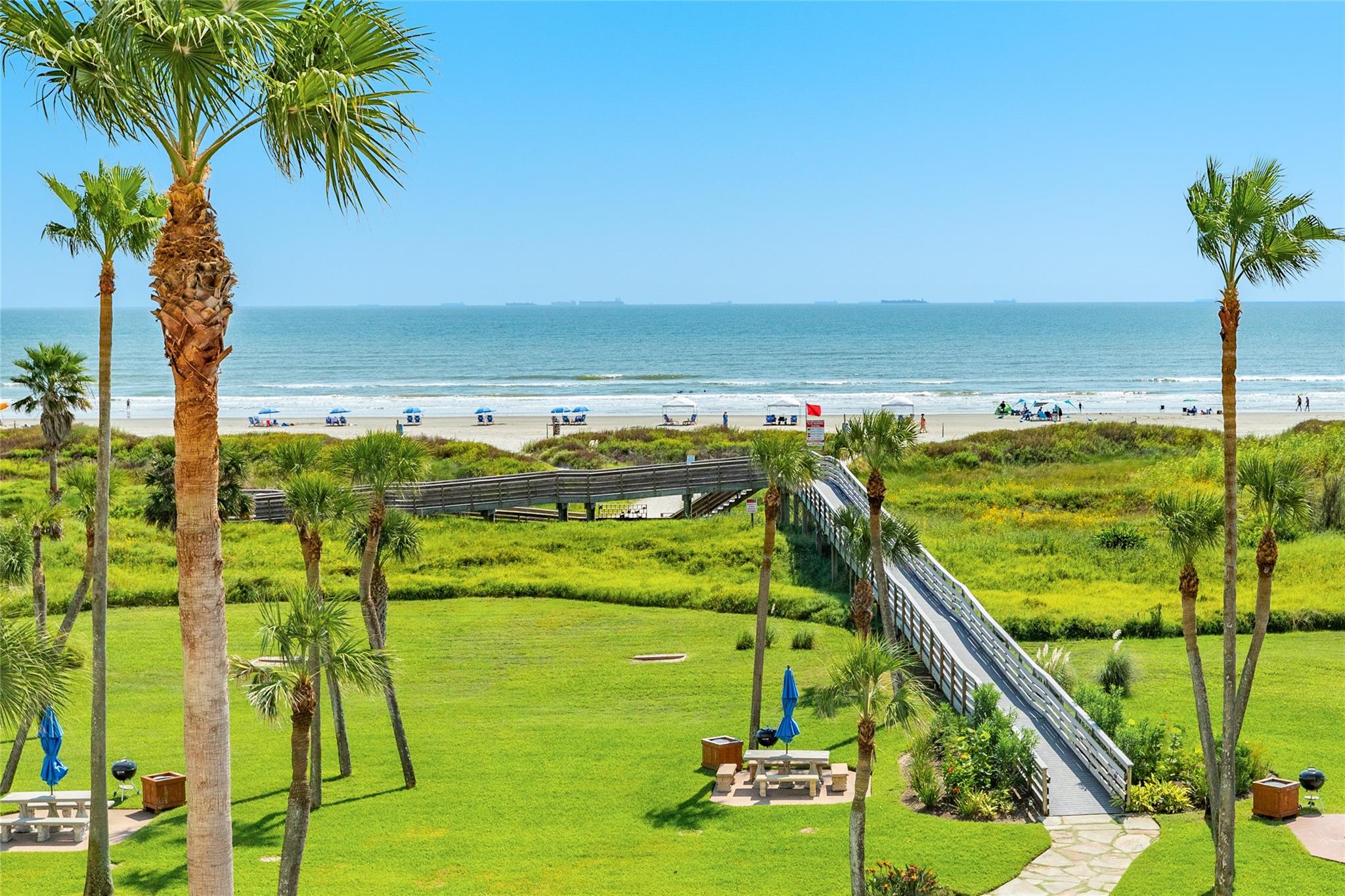 1401 E Beach Drive 209