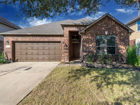 Photo of 11103 Avery Oaks Lane, Richmond, TX 77406 (MLS # 31406094)