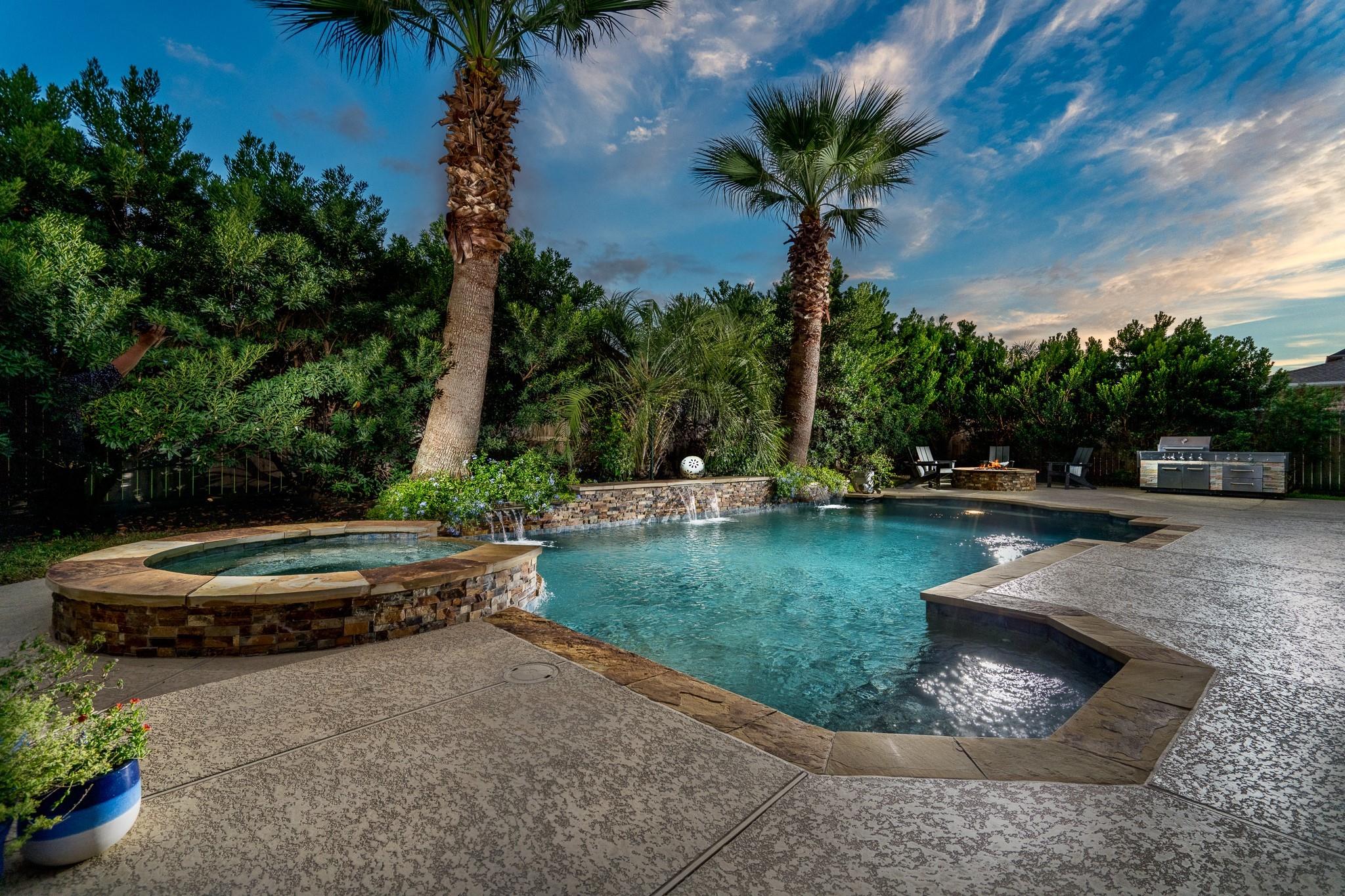 16814 E Caramel Apple Trail