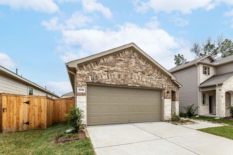 Photo of 16745 Oak Bough Drive, Conroe, TX 77302 (MLS # 45391179)