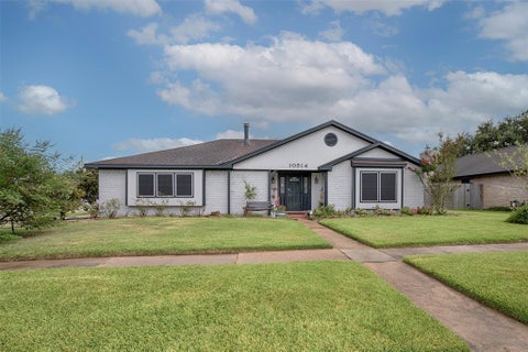 Photo of 10514 Sagemeadow Court, Houston, TX 77089 (MLS # 94696539)
