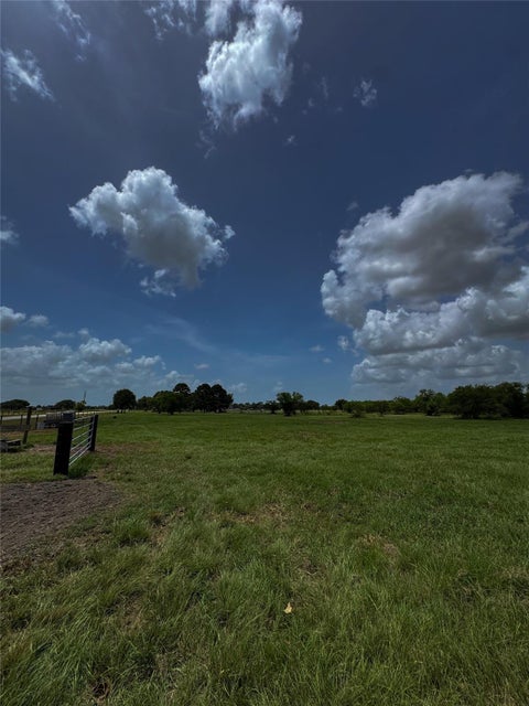 Photo of 1 Foster School Road, Needville, TX 77461 (MLS # 60351319)