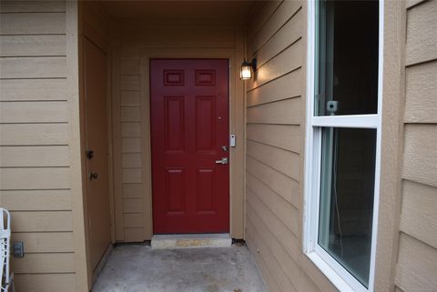 16120 Stuebner Airline Road 105 Spring TX 77379