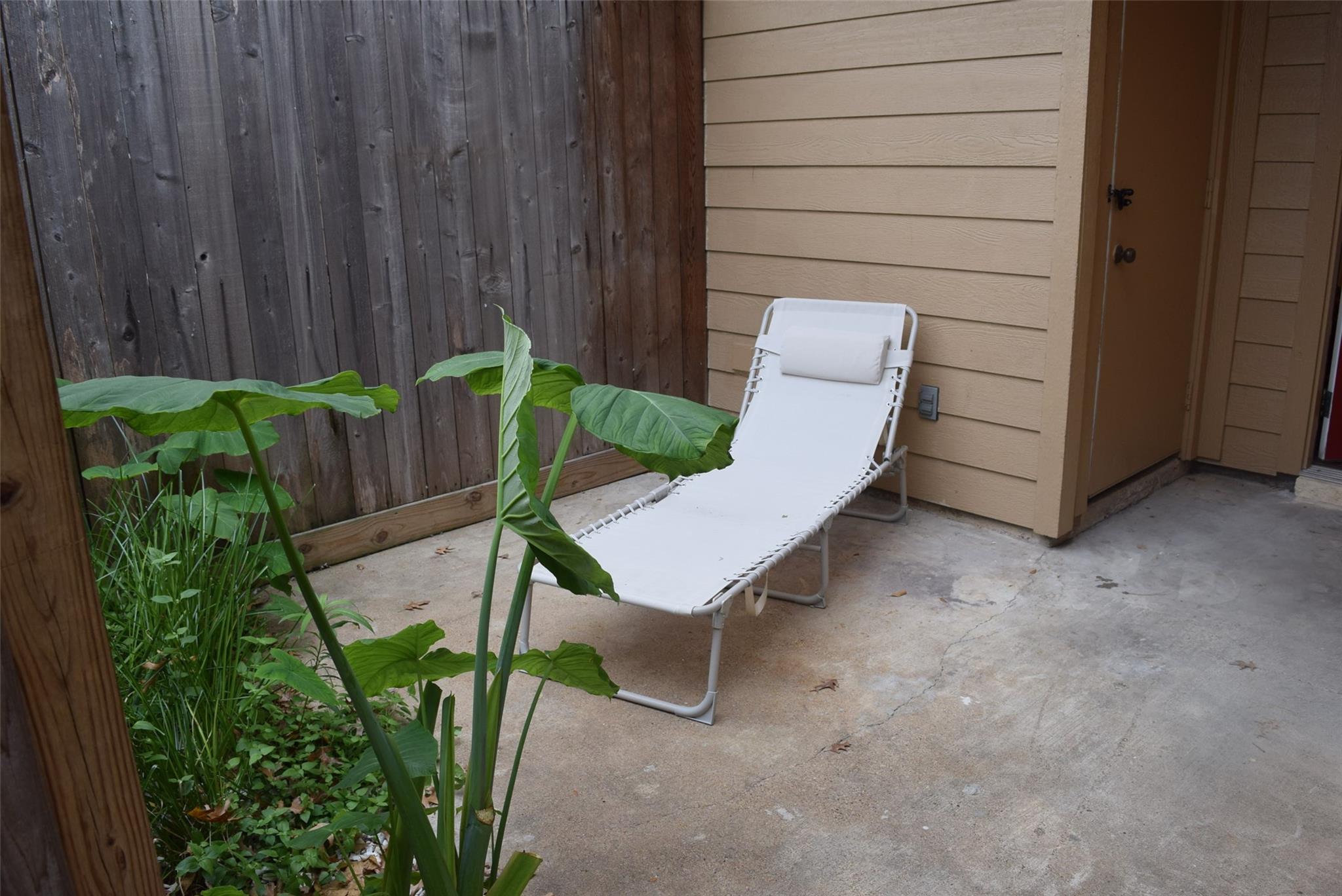 16120 Stuebner Airline Road 105