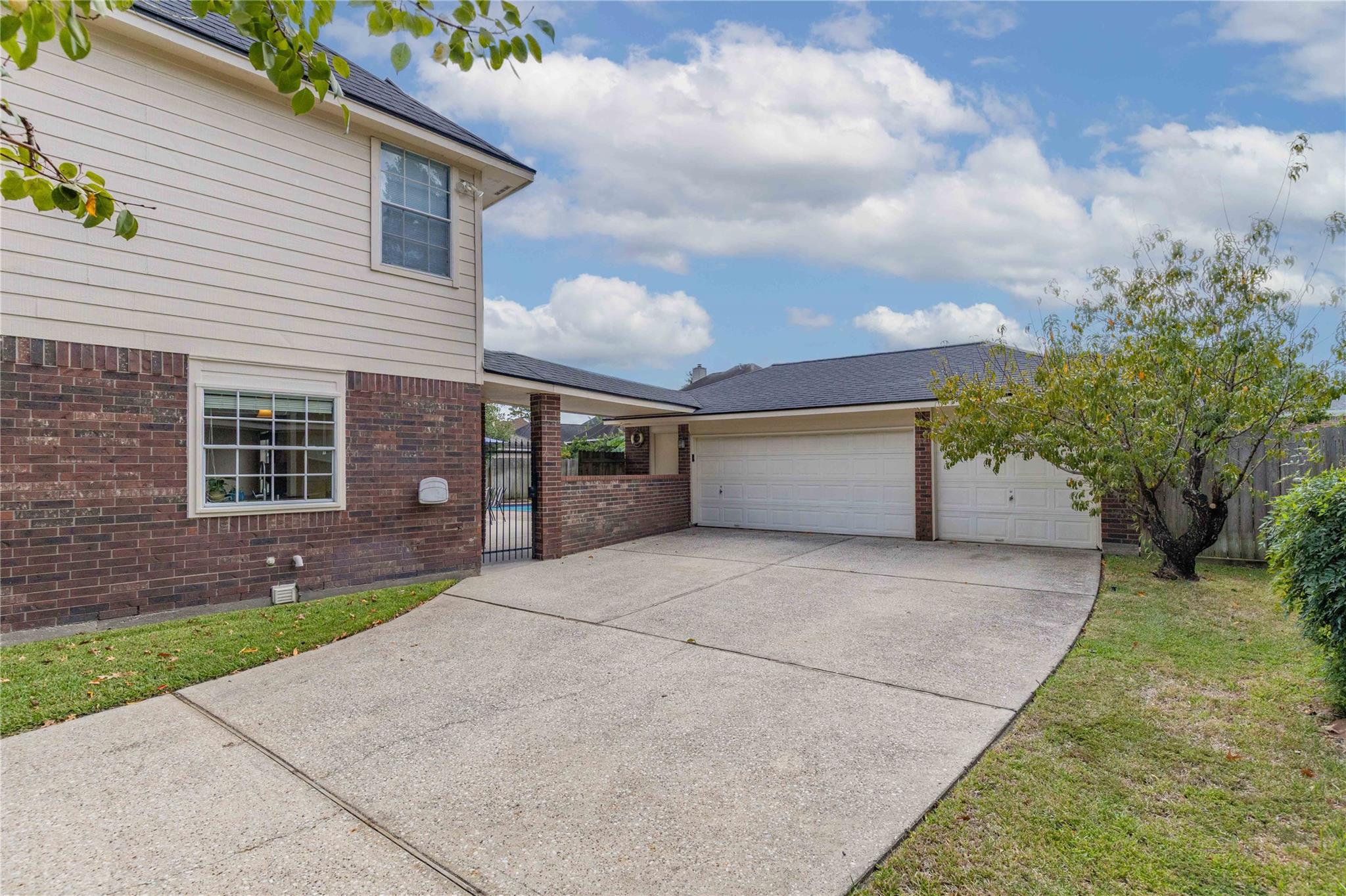 19819 Cherry Oaks Lane