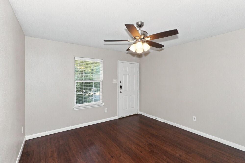 3922 Hollow Cove Lane