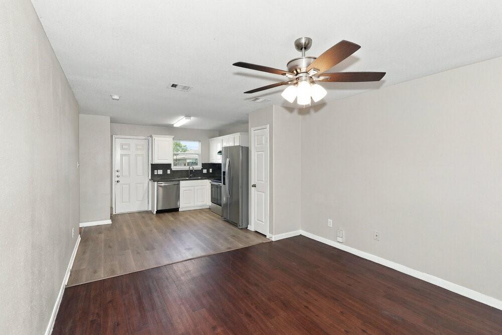 3922 Hollow Cove Lane