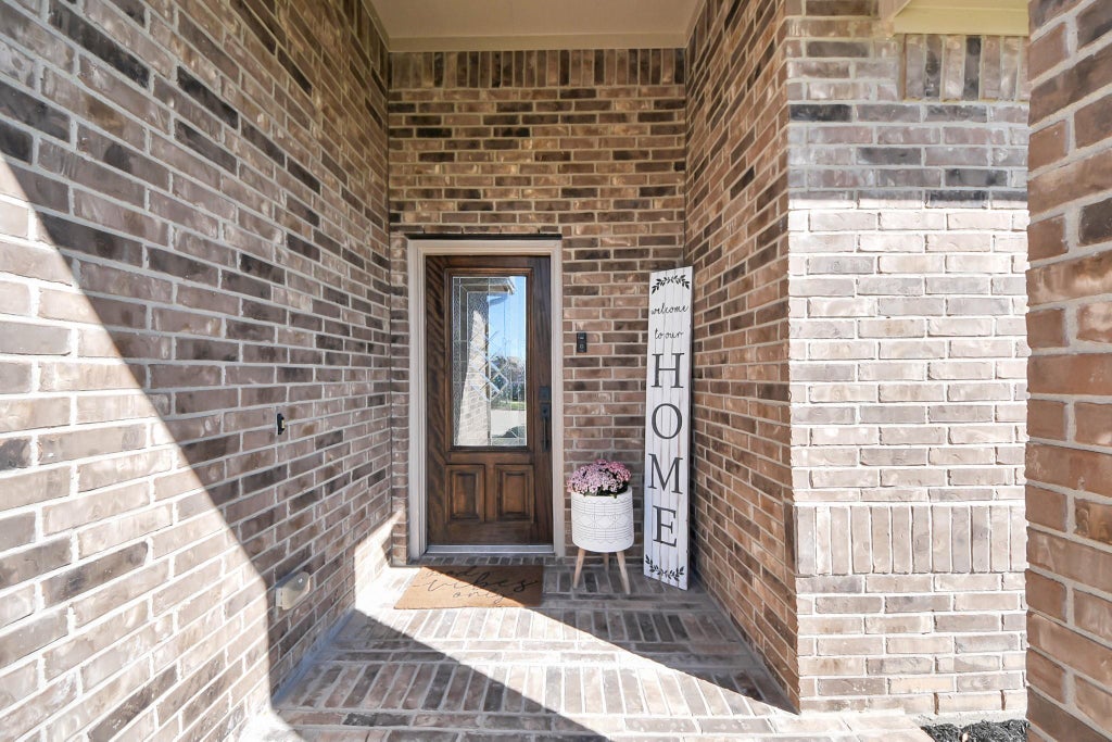 Photo of 30114 Cascading Brook Way, Brookshire, TX 77423 (MLS # 10330701)