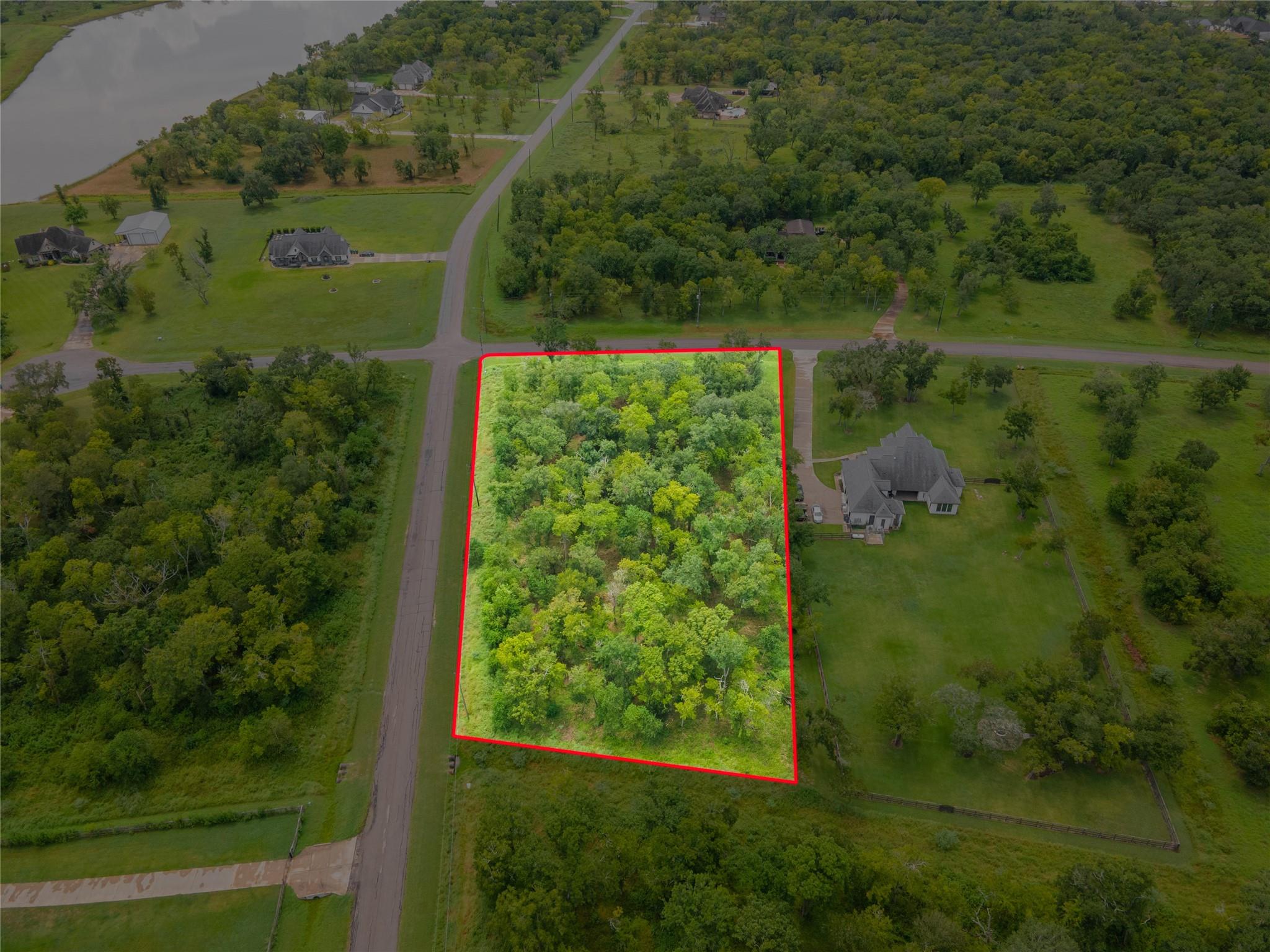 3002 Bayou View Court