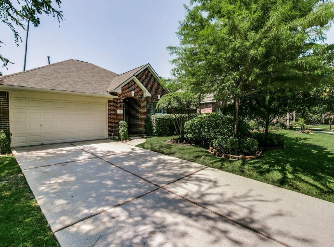 22 Heron Hollow Court