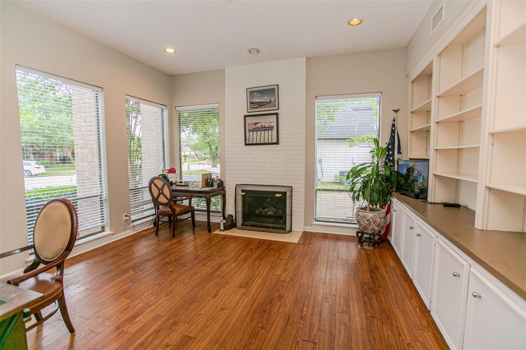 Photo of 12007 Lakeway Court, Houston, TX 77071 (MLS # 48753678)