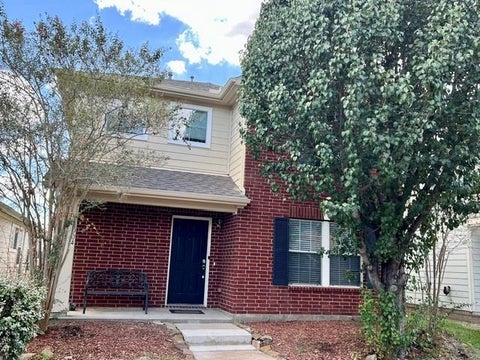 Homes For Rent - 11904 Chanteloup Drive<br/> Houston, TX 77047