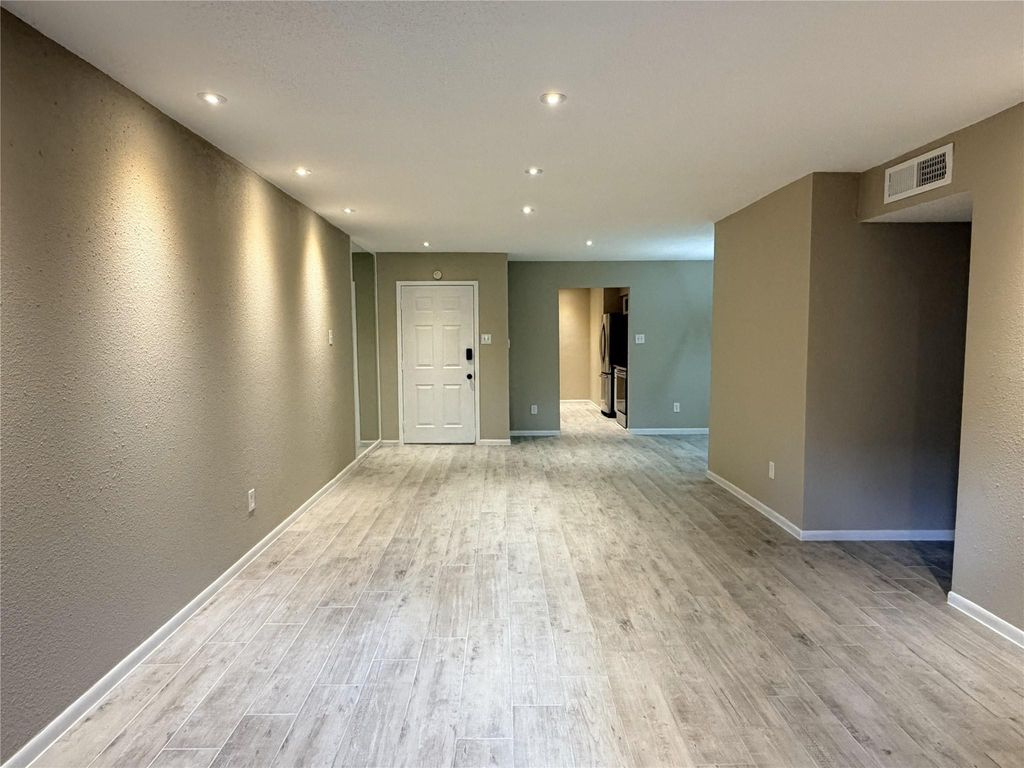 Photo of 2800 Jeanetta Street #2813, Houston, TX 77063 (MLS # 95008864)