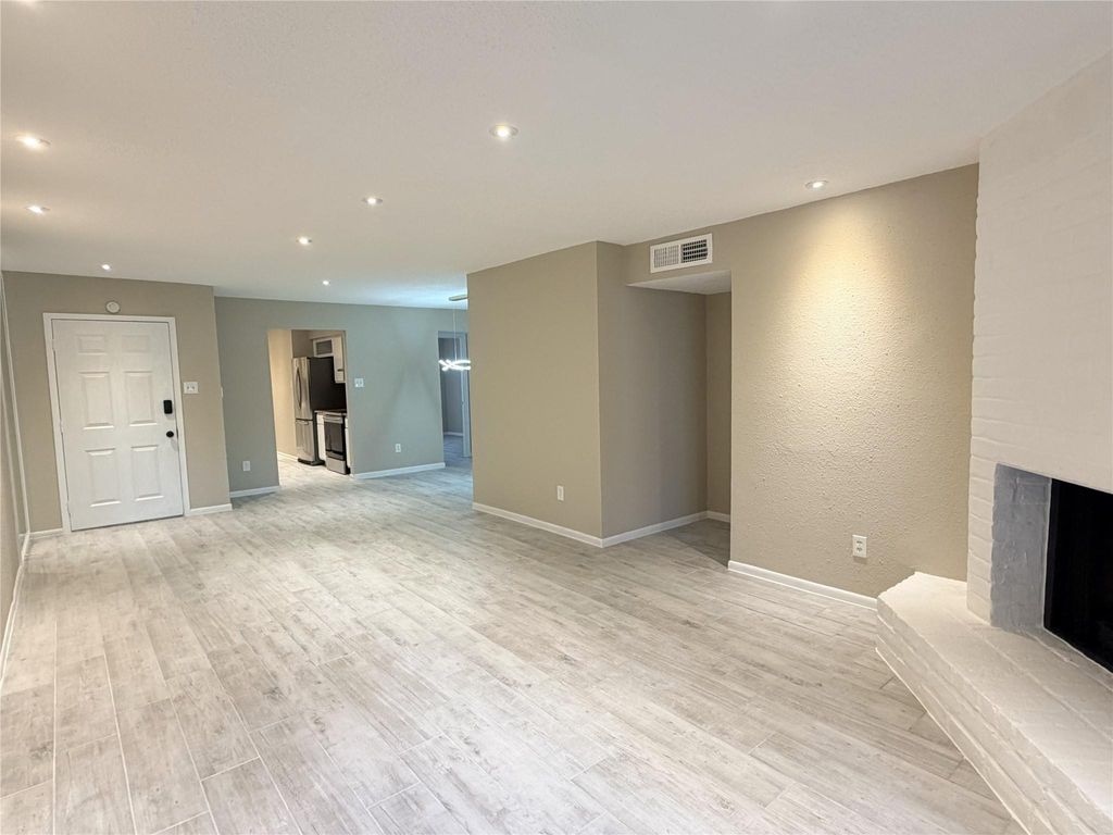 Photo of 2800 Jeanetta Street #2813, Houston, TX 77063 (MLS # 95008864)