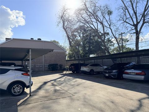 Tiny photo for 2800 Jeanetta Street #2813, Houston, TX 77063 (MLS # 95008864)