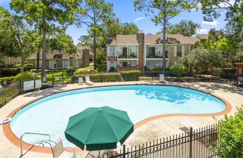 Tiny photo for 2800 Jeanetta Street #2813, Houston, TX 77063 (MLS # 95008864)