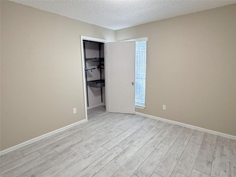 Tiny photo for 2800 Jeanetta Street #2813, Houston, TX 77063 (MLS # 95008864)