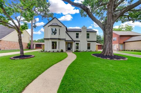 Photo of 8206 Tiger Lane, Houston, TX 77040 (MLS # 78147391)