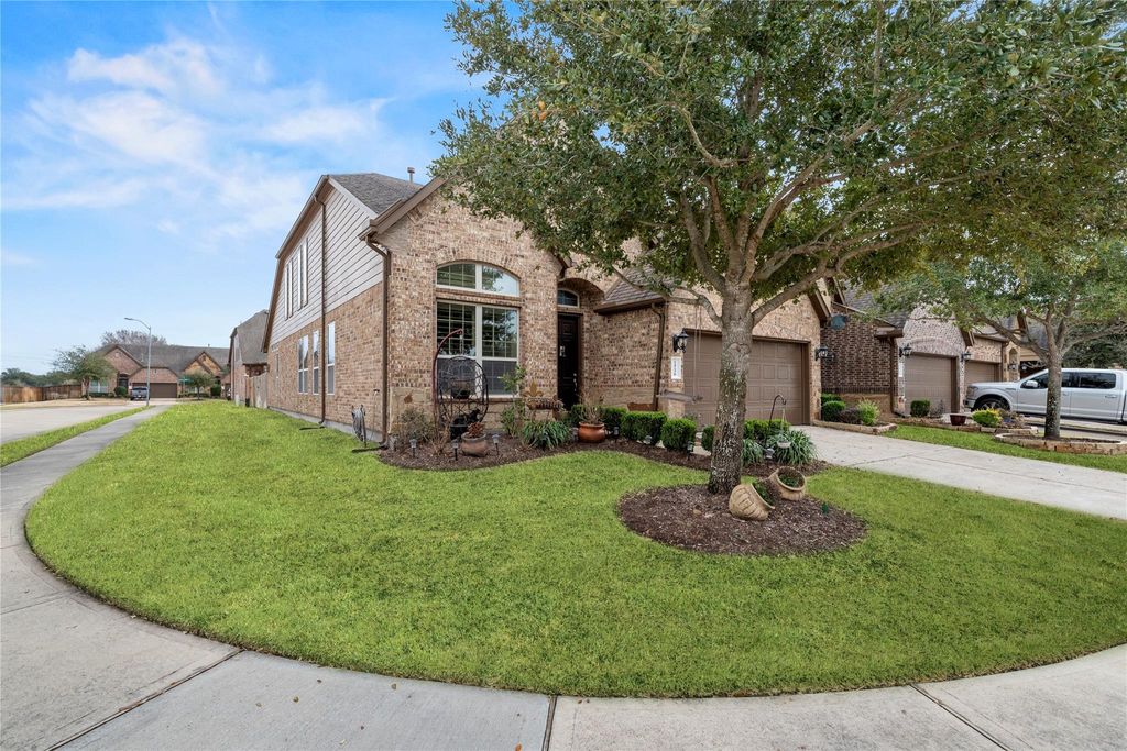 Photo of 24238 Madrid Hill Lane, Katy, TX 77494 (MLS # 48701843)