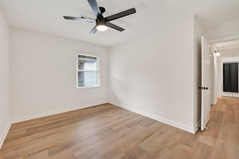 Tiny photo for 3808 Sherbrooke Road, Pasadena, TX 77503 (MLS # 67206877)